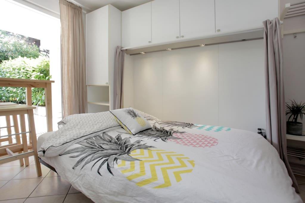 Beautiful Studio Close To Beach Private Parking Villeneuve-Loubet Extérieur photo